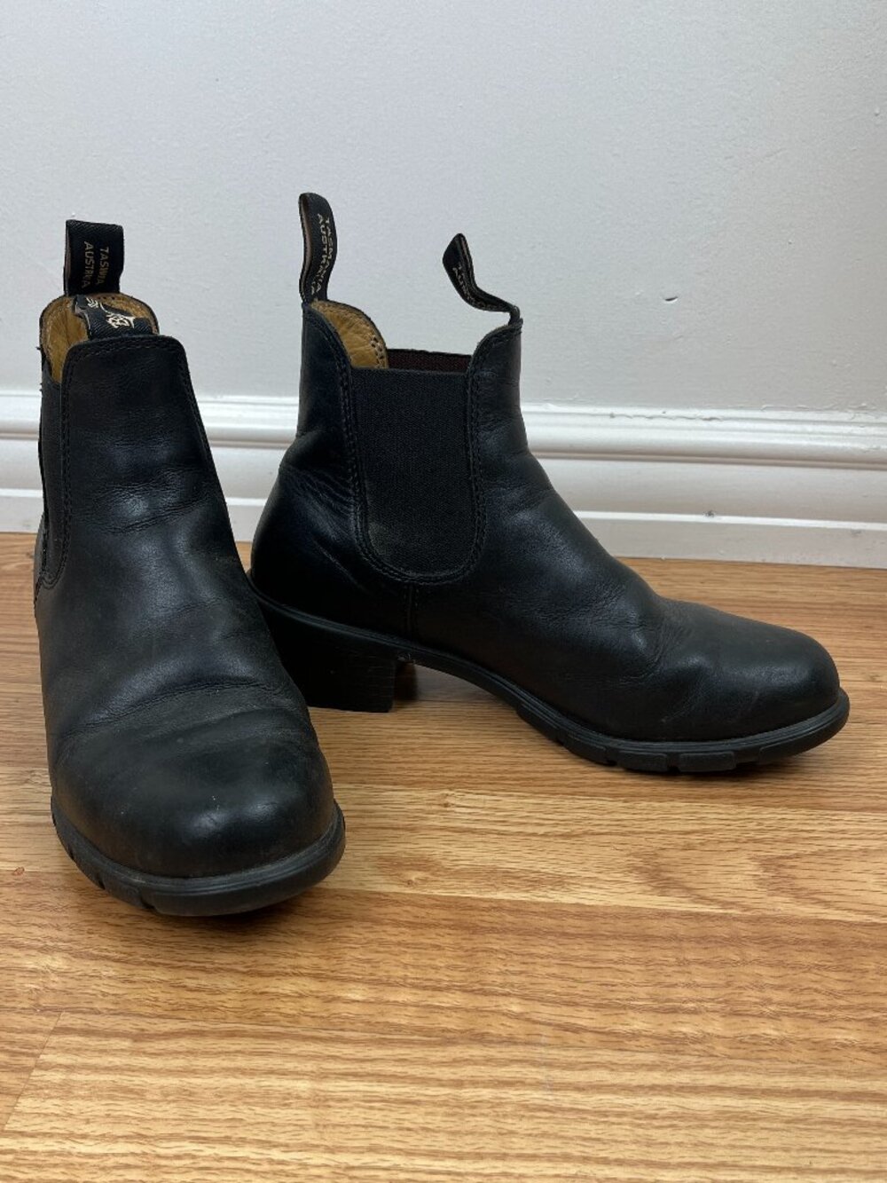 Blundstone Heeled Chelsea Boot Black US 8.5 - Picture 2 of 5